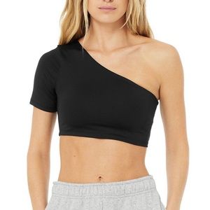Alo Yoga Crop Top - Asymmetrical | The Airlift Wave Crop Short Sleeve Top